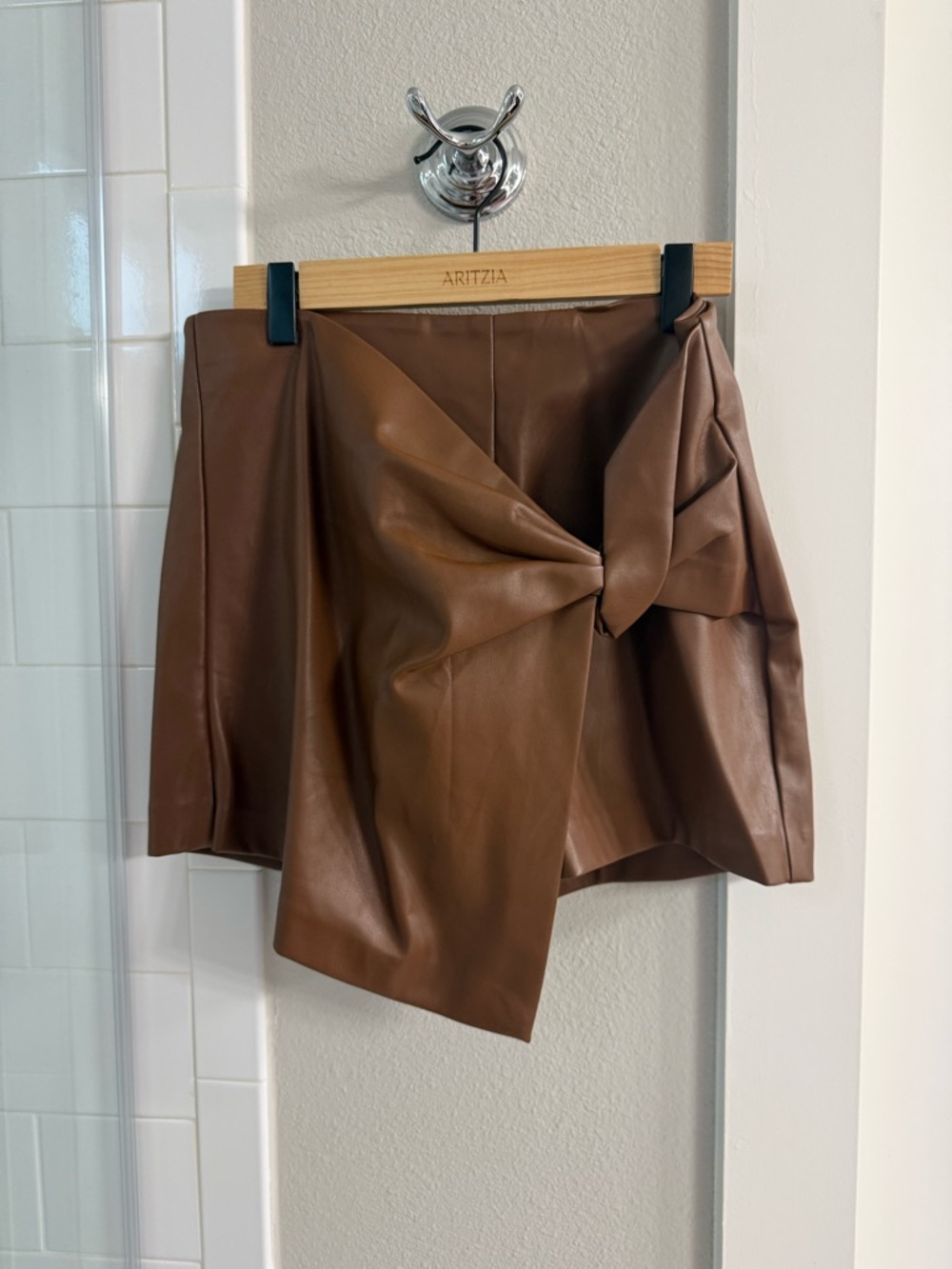 Zara Brown Faux Leather Knot Front Mini Skirt/shorts. Never worn.